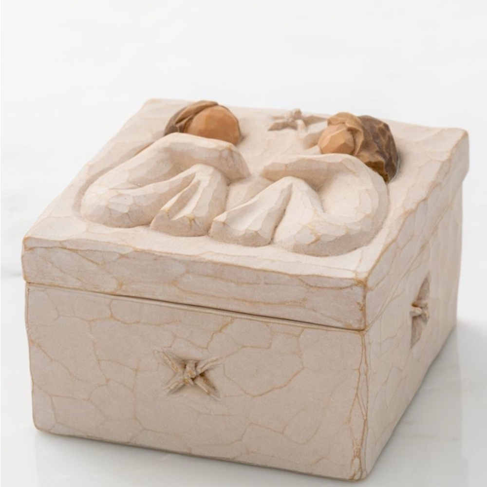 Willow Tree Friendship Trinket Box
